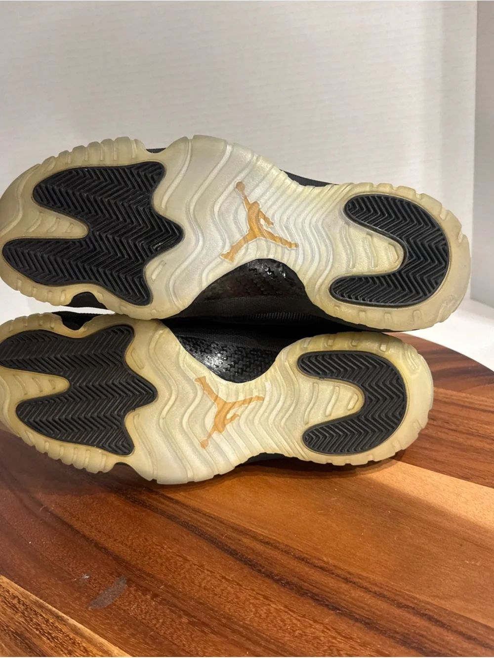 Air Jordan Future 3M Men’s Size 9.5 - (656503-011)